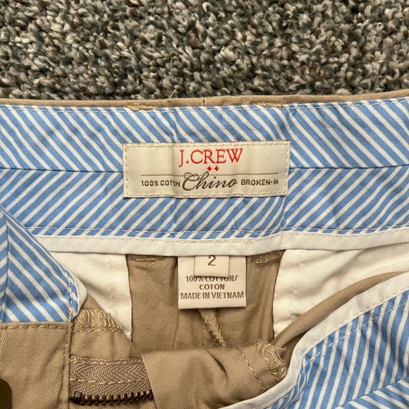 J.Crew 4 inch Stretch Chino Shorts- Khaki - Picture 3 of 3